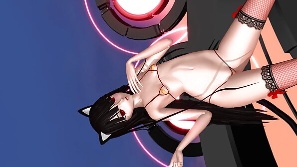 Η Next Door Nikki βγάζει το στενό της τζιν και δείχνει τον στρογγυλό κώλο της